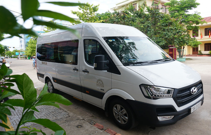 Kinh nghiệm thuê xe 16 chỗ Hà Nội theo luật để không bị lừa