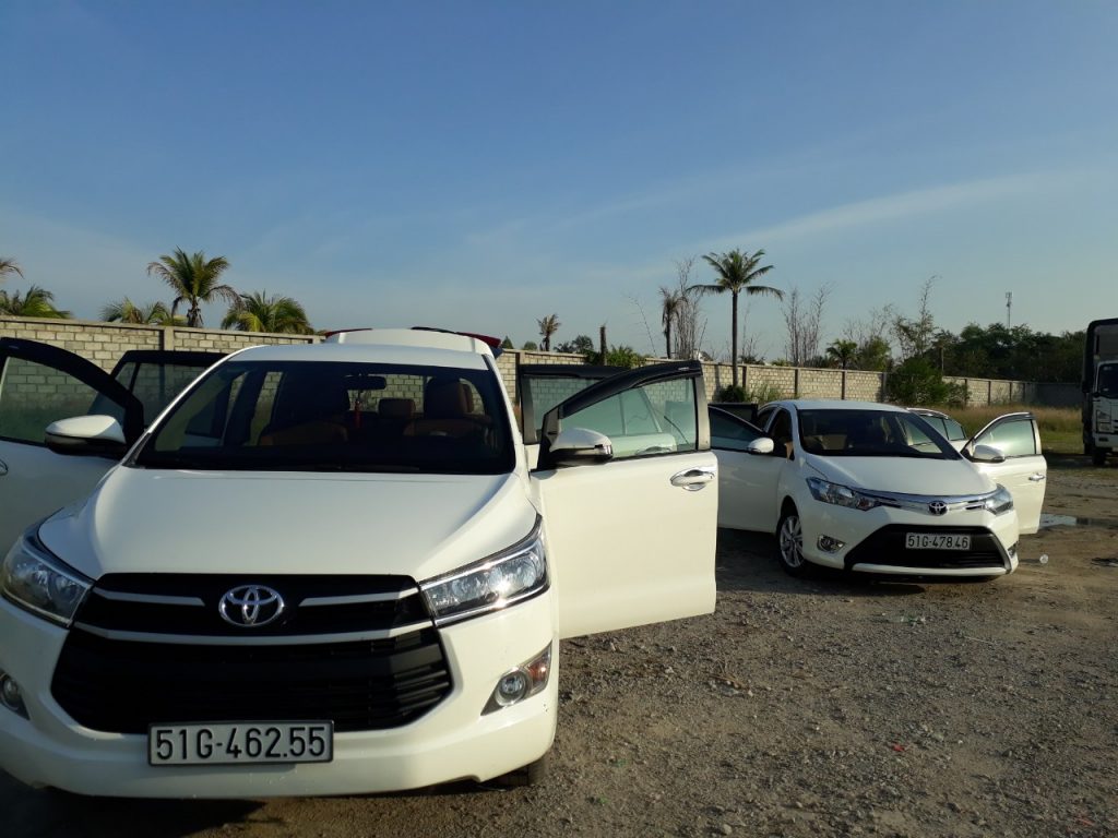 Các dòng xe 7 chỗ cho thuê phù hợp với gia đình tại Hà Nội