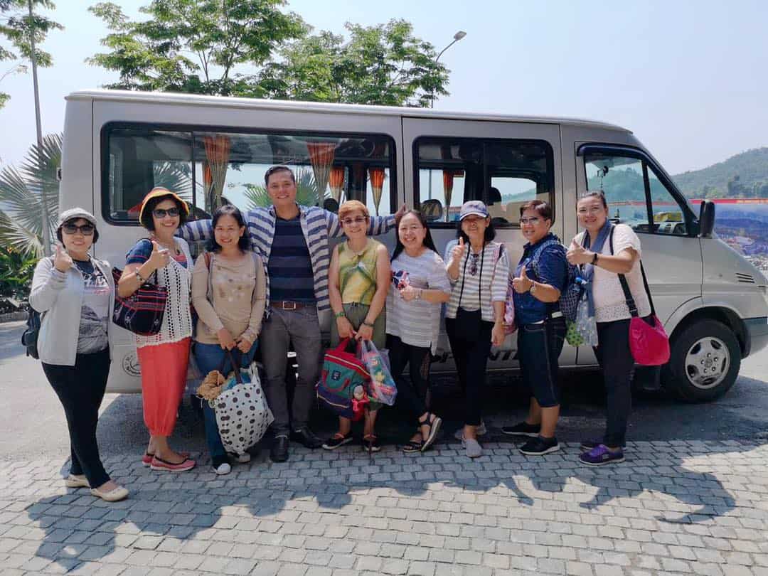 thuê xe 16 chỗ tự lái đà nẵng
