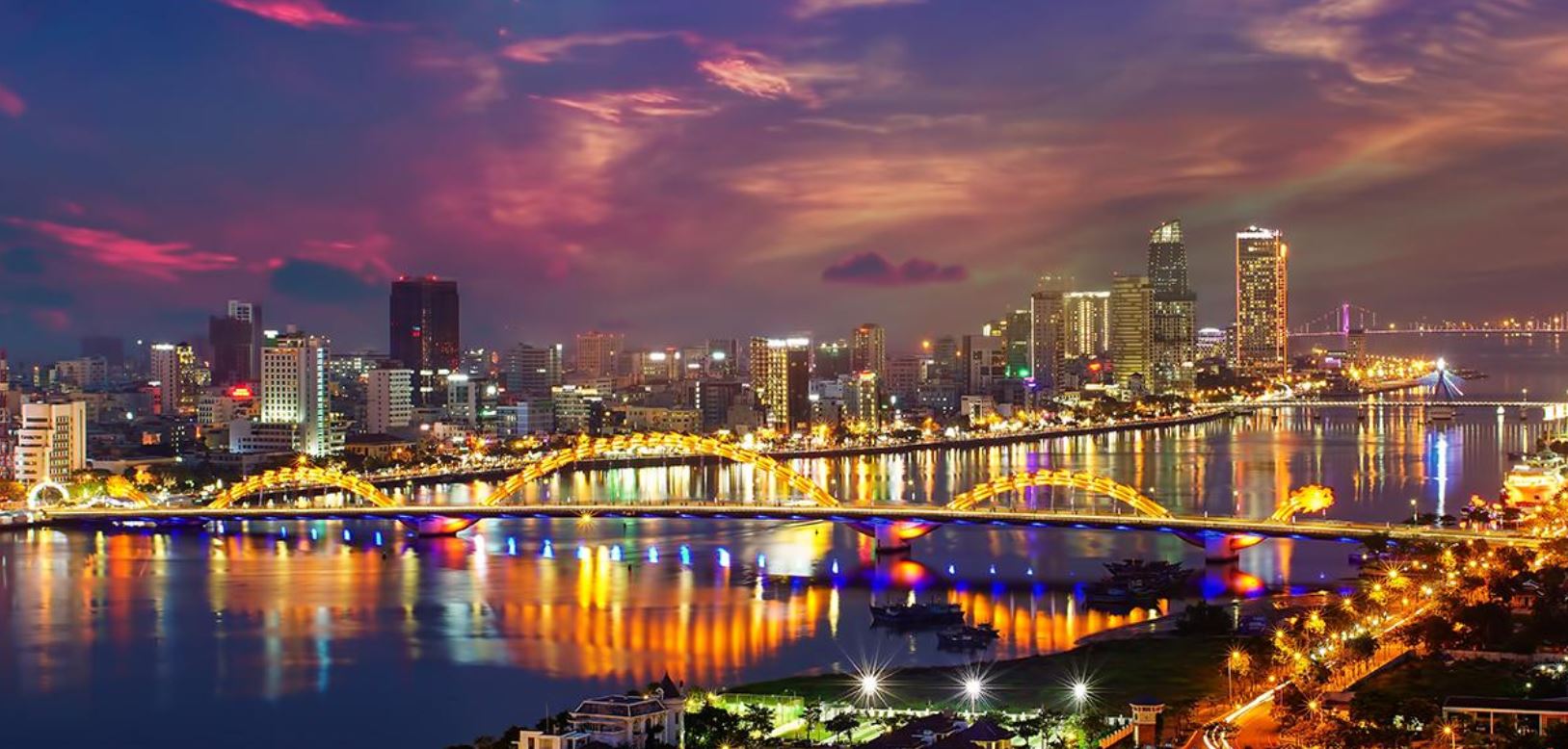 Thuê xe ô tô Đà Nẵng giá rẻ