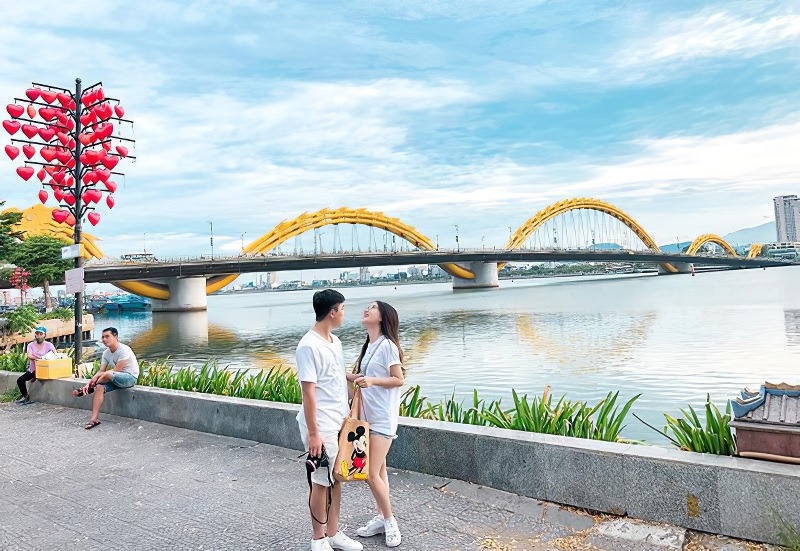 địa chỉ cho thuê xe tự lái tại đà nẵng