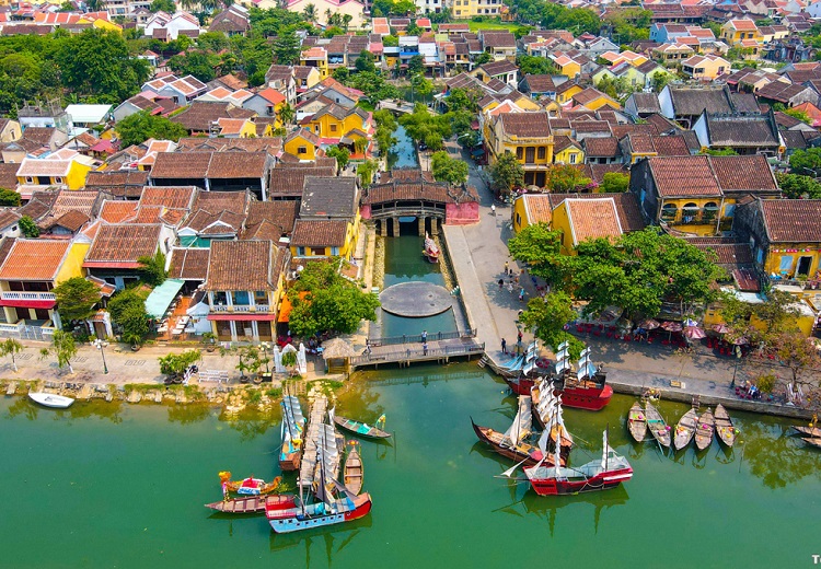 xe dịch vụ đà nẵng hội an