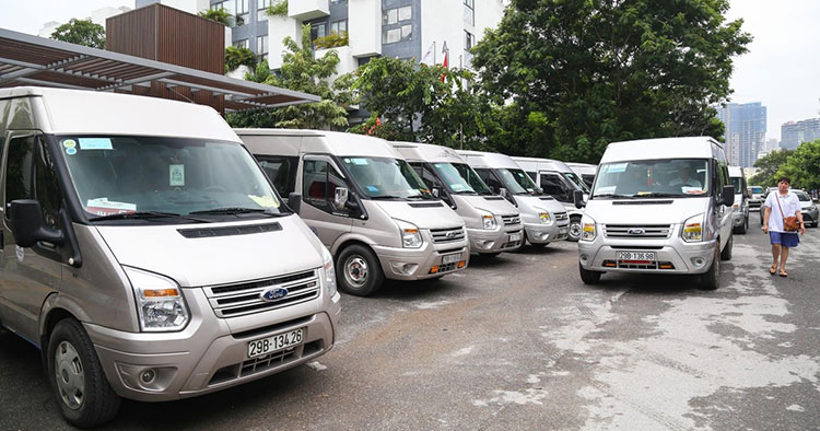 giấy tờ cần chuẩn bị khi thuê xe du lịch 16 chỗ