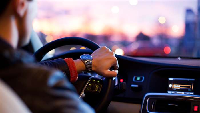 Thủ thuật để tiết kiệm tiền khi thuê xe ô tô tại Hà Nội