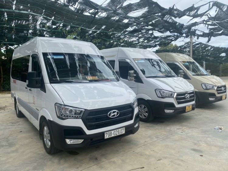 Thuê xe 16 chỗ ở Nha Trang